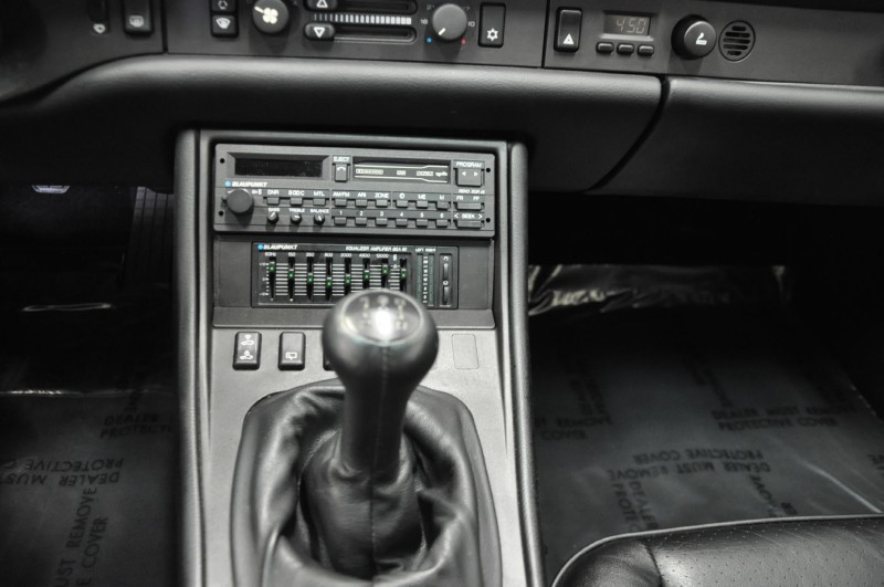 Illustration for article titled This is one particularly low mileage 1989 Porsche 944 Turbo S (UPDATED)